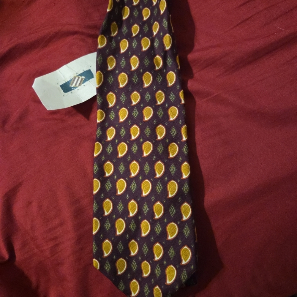 Joseph abboud 100% silk tie new